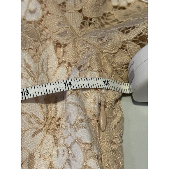 Saylor Beige/White Floral Mermaid Lacy Dress Size Small - Picture 5 of 10